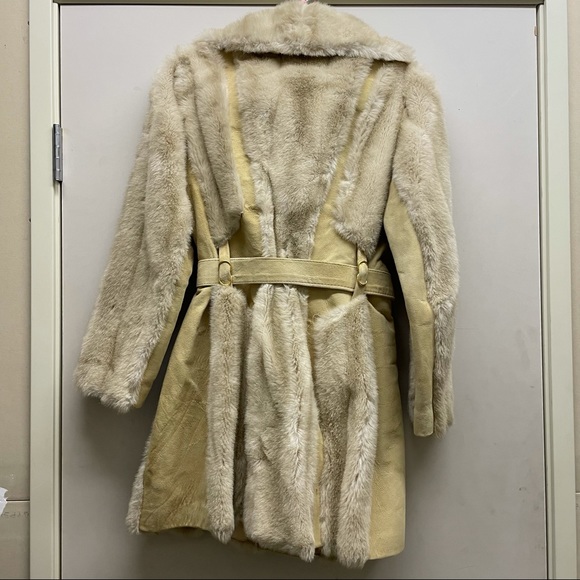 SOLD Vintage Lilli Ann SF Faux Fur Real Leather Coat - Picture 5 of 10